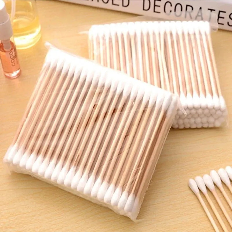 Eco-Friendly Wooden Cotton Swabs