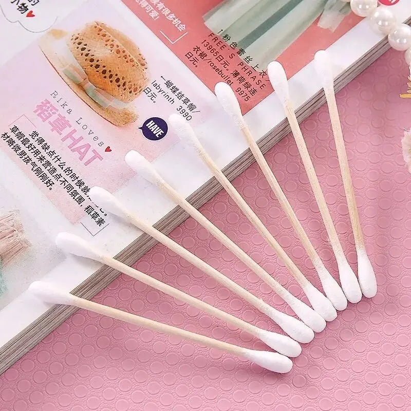 Eco-Friendly Wooden Cotton Swabs