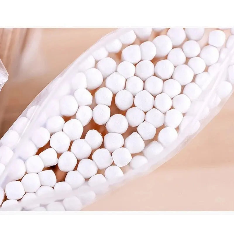 Eco-Friendly Wooden Cotton Swabs