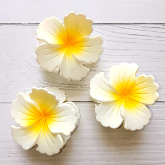 Elegant Frangipani Flower Hair Claw