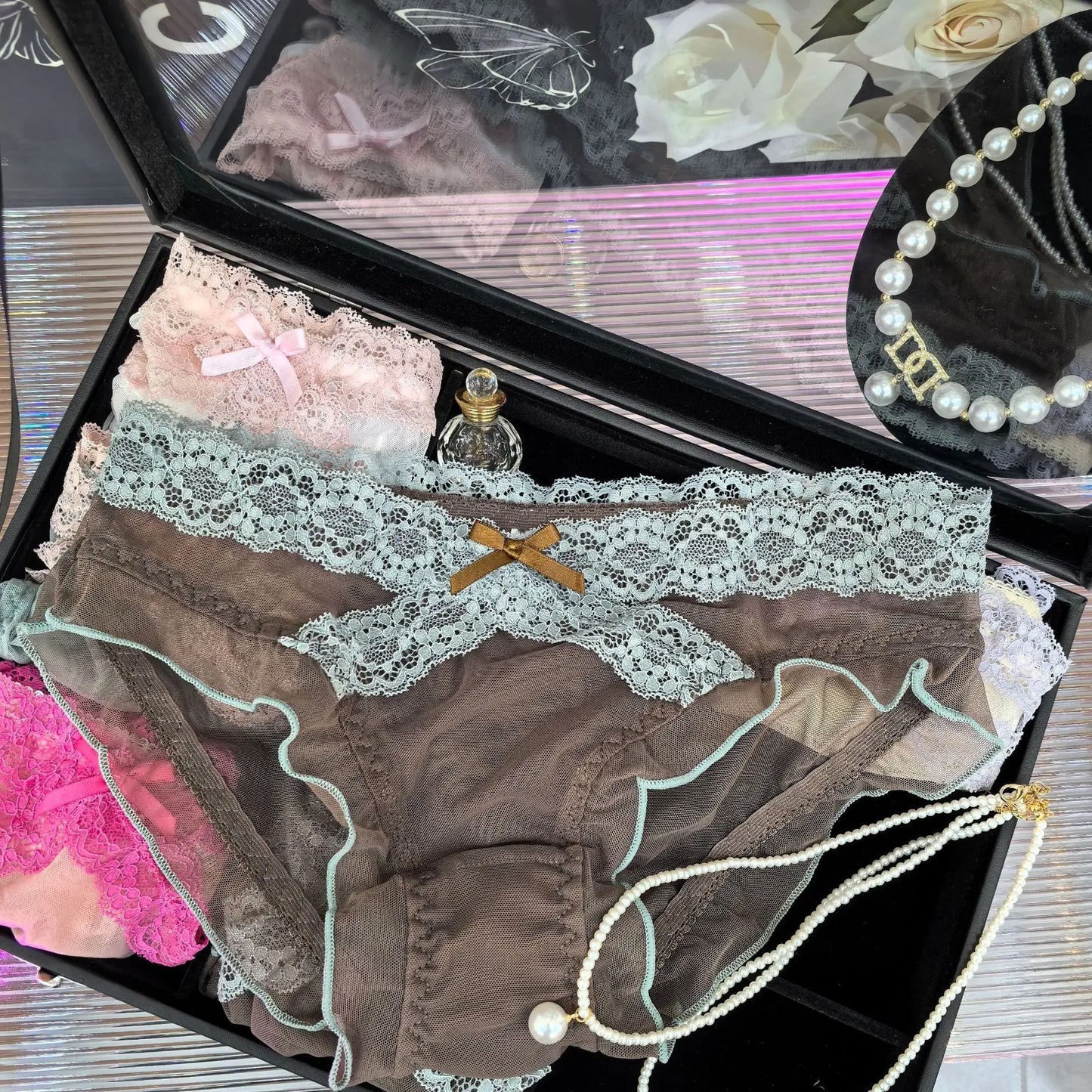 Fully transparent underwear women's sexy lace