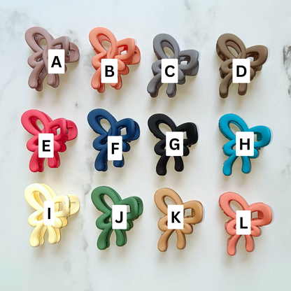 Matte Bow Mini Claw